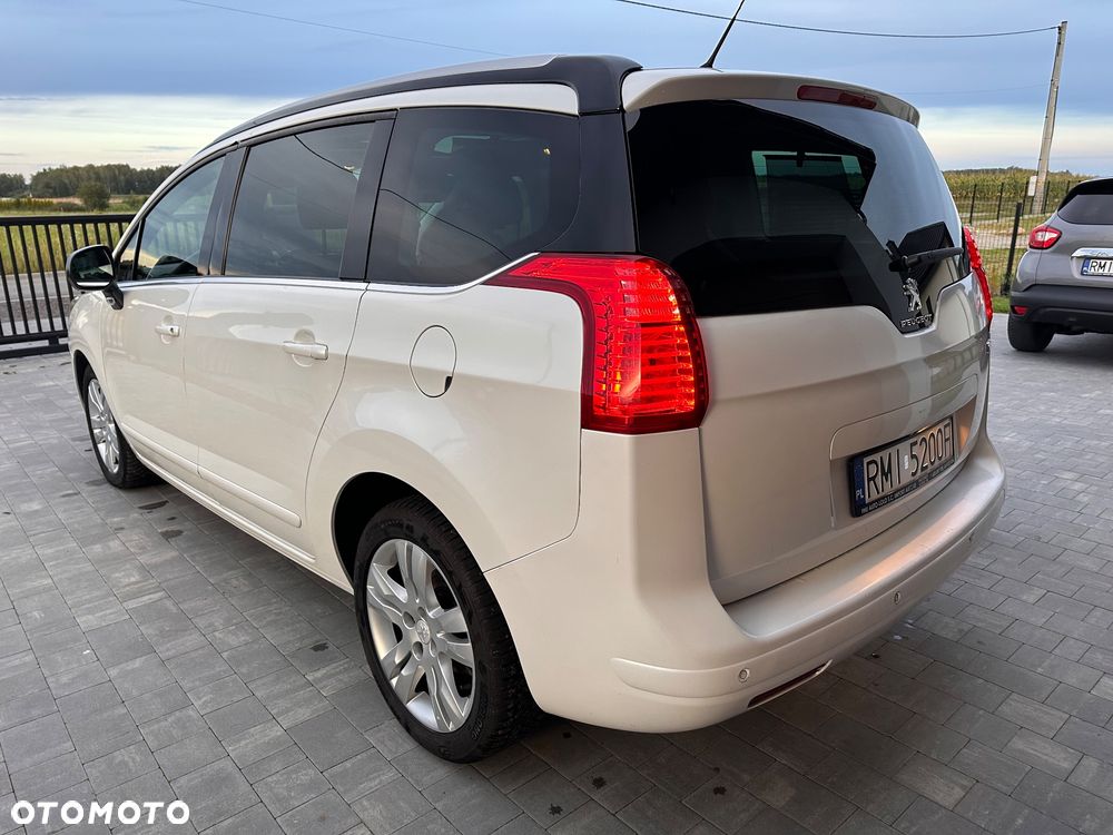 Peugeot 5008 2.0 HDi Allure 7os - 7