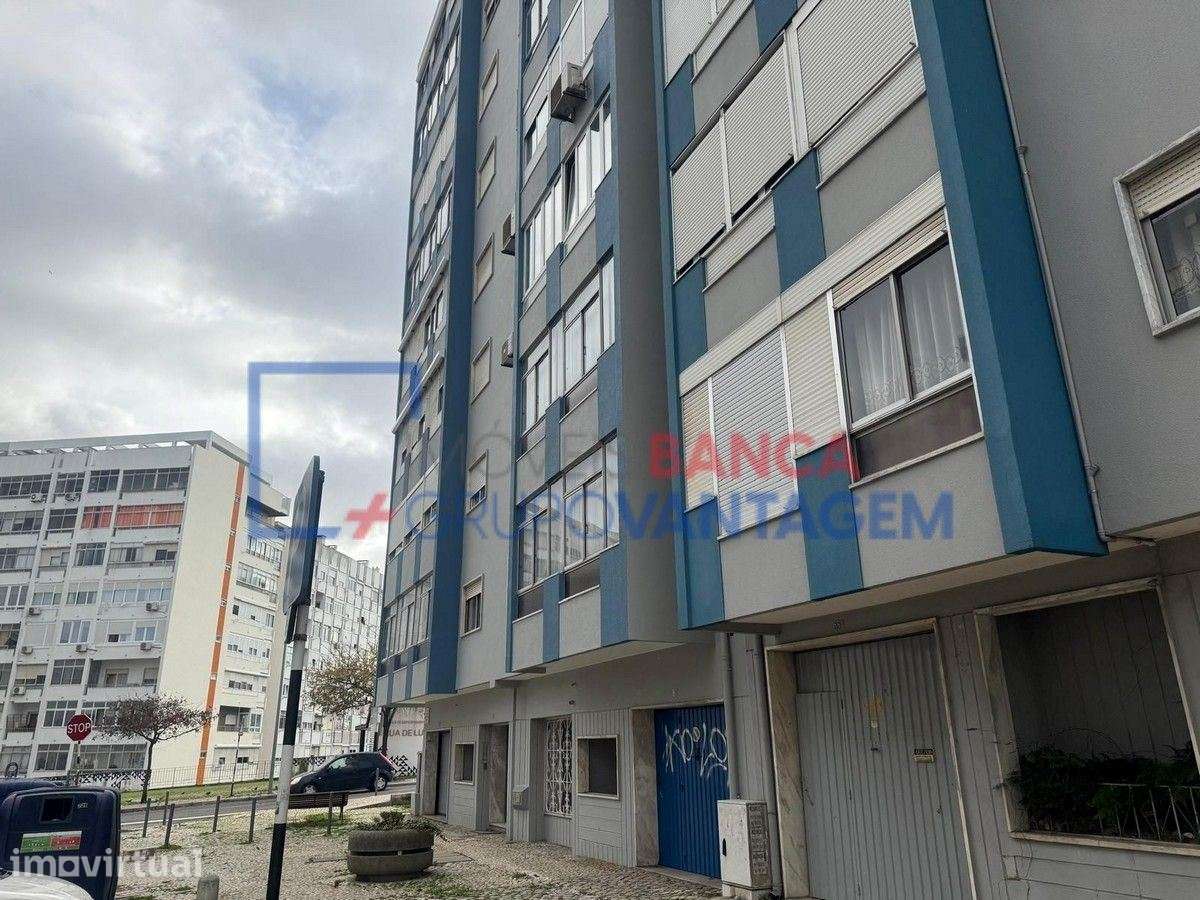 Apartamento T3 Almada - Grande imagem: 2/29