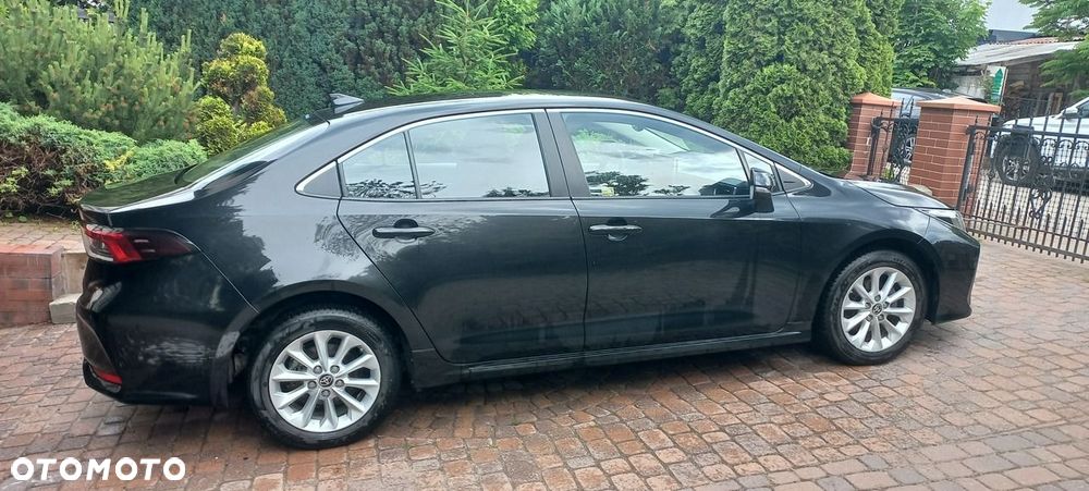 Toyota Corolla 1.8 Hybrid Comfort - 36