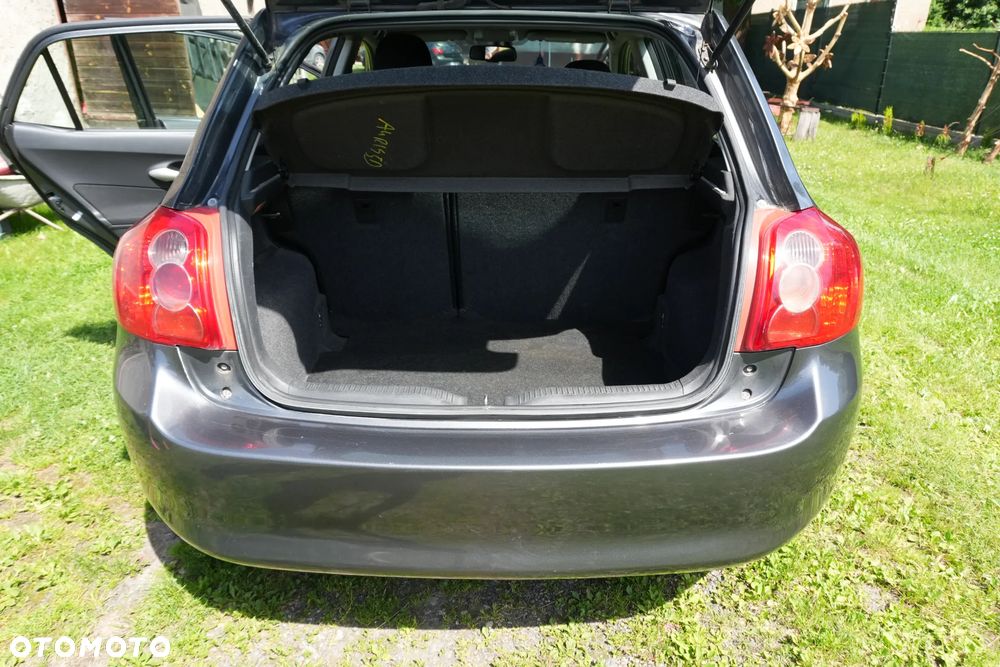 Toyota Auris 1.6 VVT-i Sol - 9