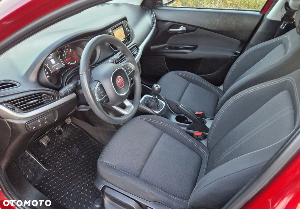 Fiat Tipo - 18