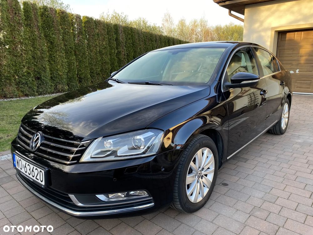 Volkswagen Passat 1.6 TDI Comfortline - 3