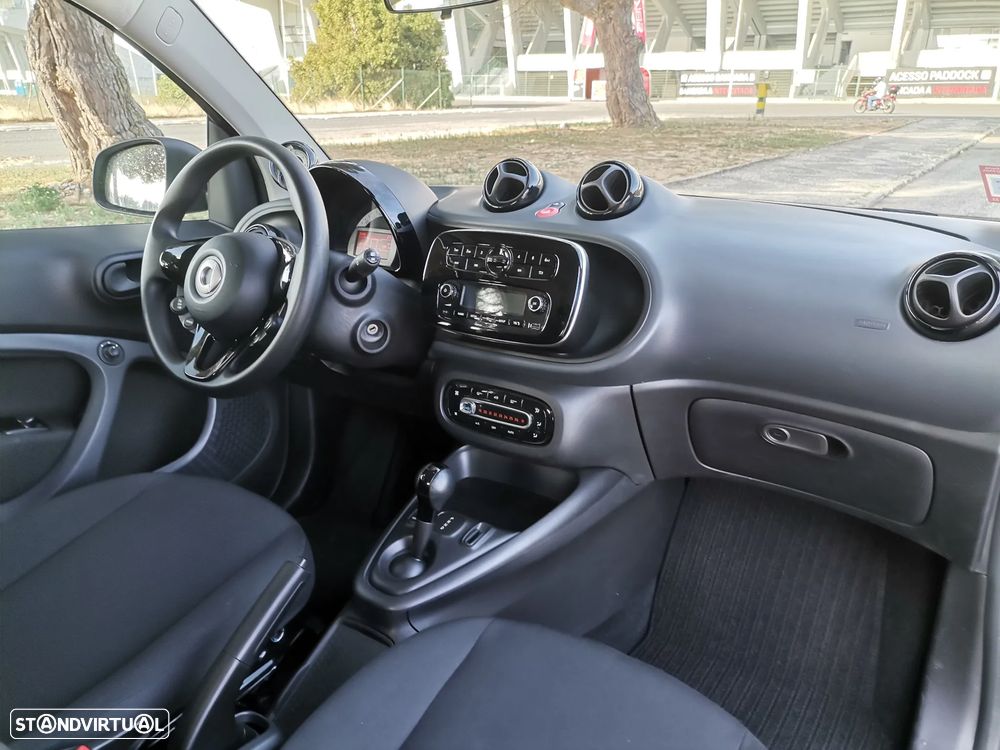 Smart ForTwo Coupé EQ passion - 9