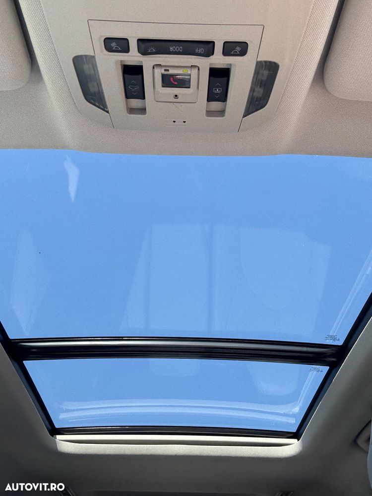 Toyota Highlander 2.5 L Dynamic Force 248CP Luxury Metallic - 27