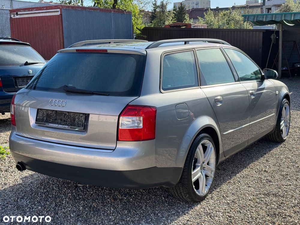 Audi A4 Avant - 12