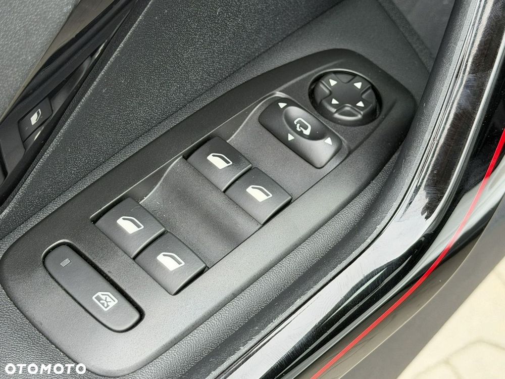 Peugeot 2008 PureTech 110 Stop&Start GT-Line Edition - 30