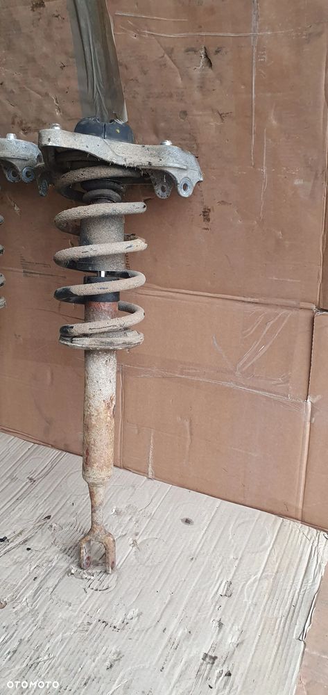 Amortyzator prawy lewy sprężyna przód Audi A4 B6 - 4