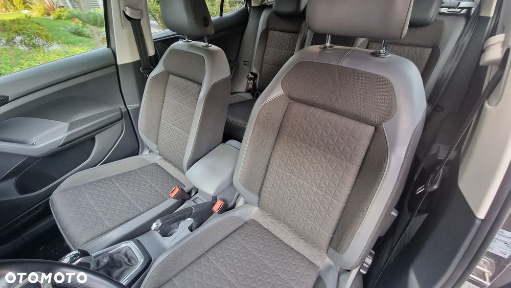 Volkswagen T-Cross - 10