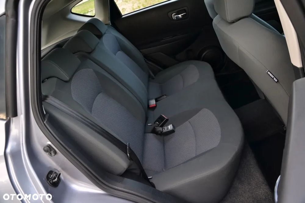 Nissan Qashqai 1.6 Acenta - 19