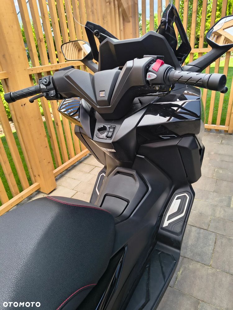 Honda NSS - 9
