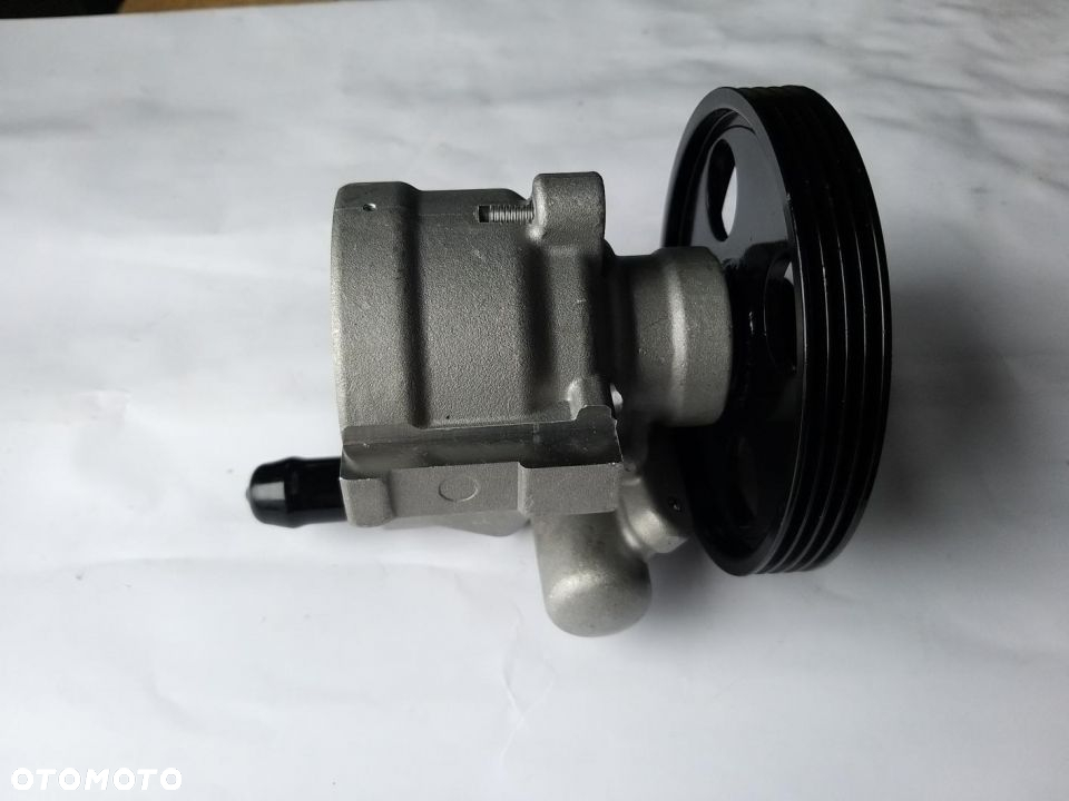 POMPA WSPOMAGANIA RENAULT RENAULT CLIO I, CLIO II, KANGOO, KANGOO EXPRESS 1.2/1.2LPG 01.96- - 3