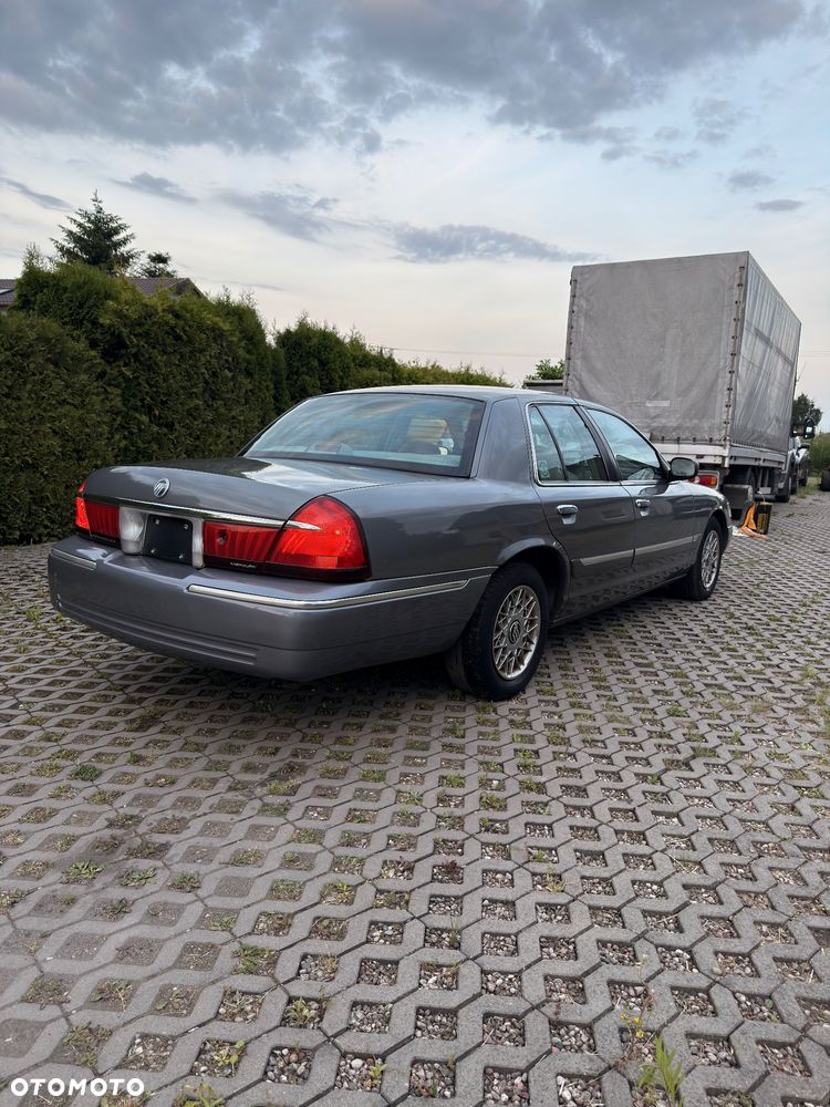 Mercury Marquis - 5