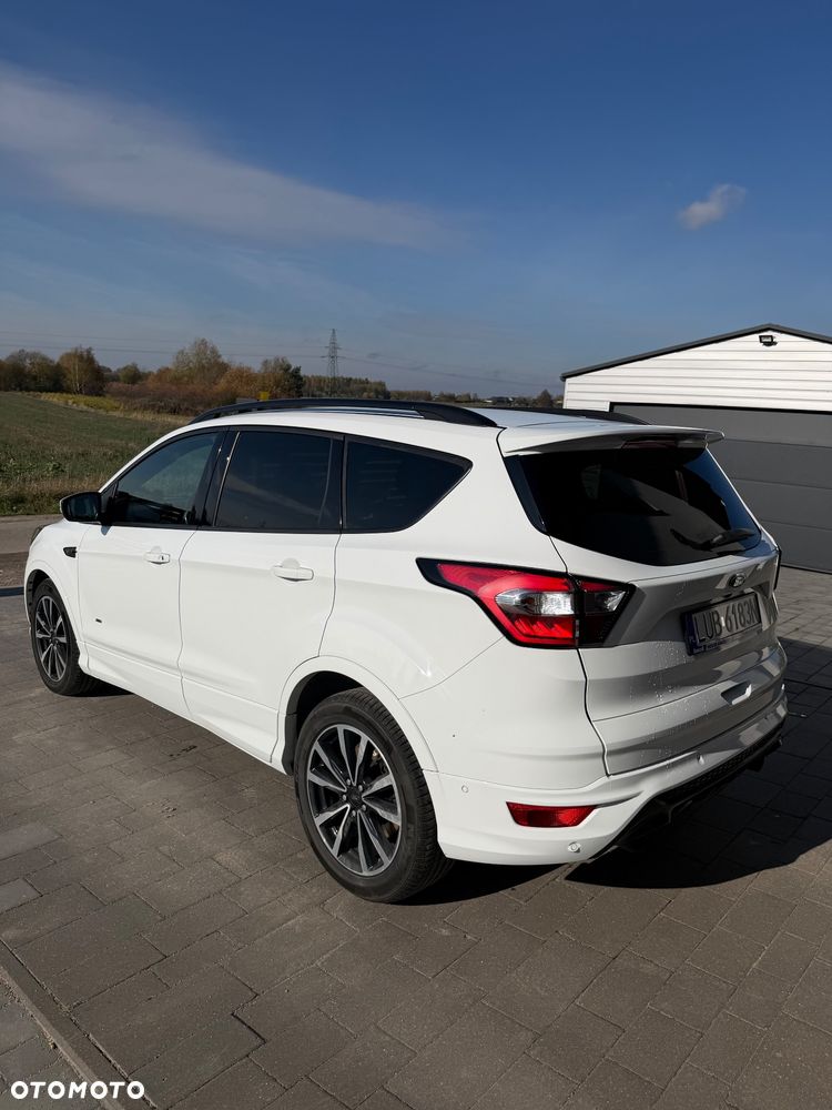 Ford Kuga - 3