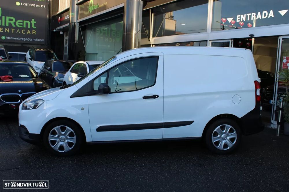 Ford transit-courier-i - 12