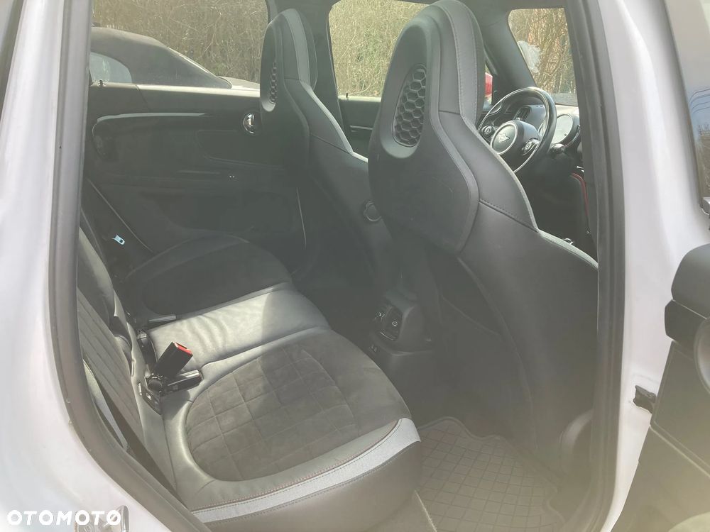 MINI John Cooper Works - 12