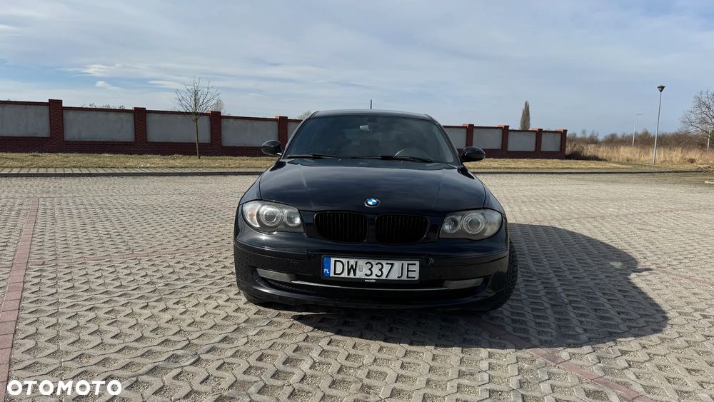 BMW Seria 1 118d DPF - 6