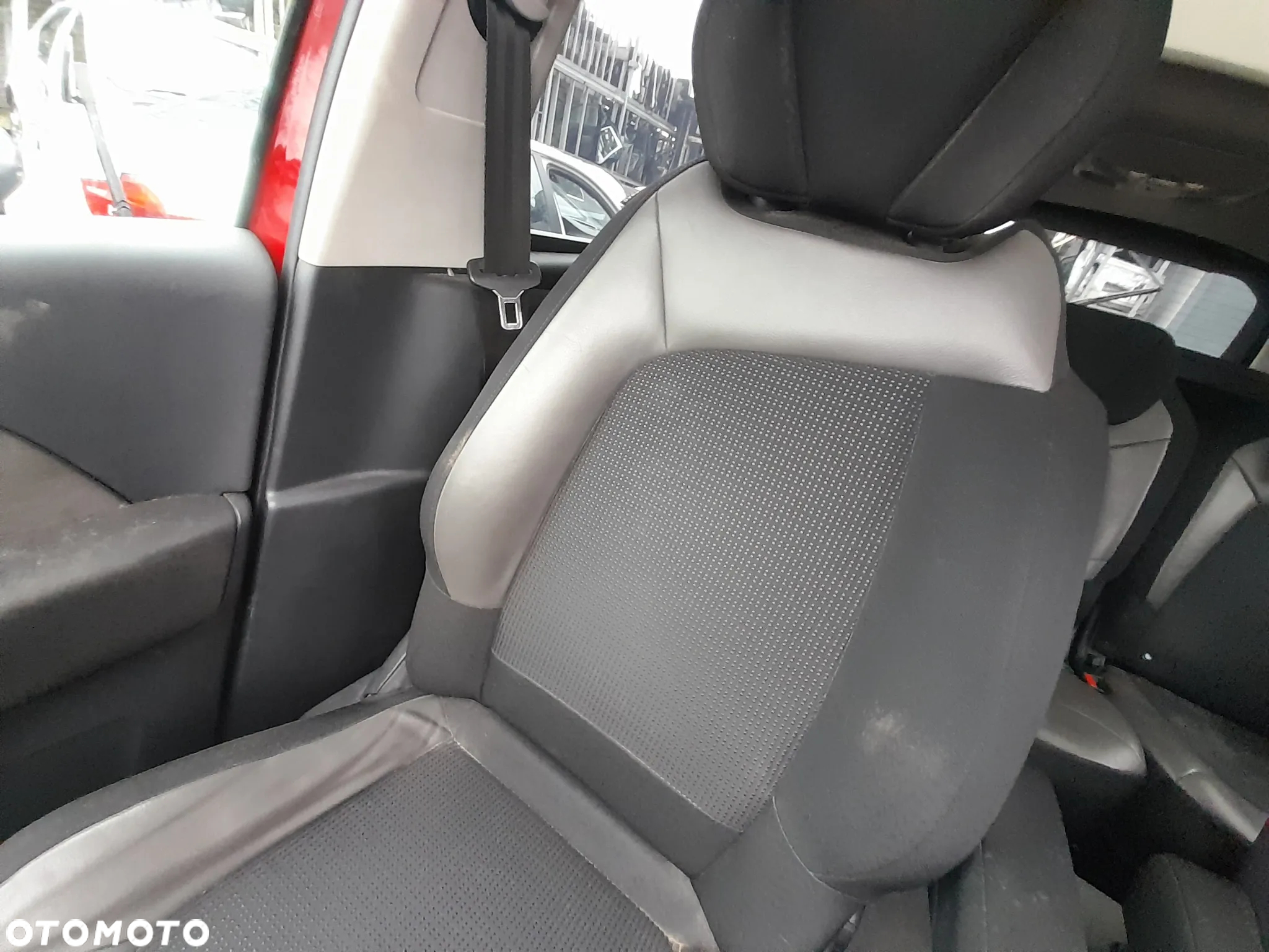 CITROEN C4 GRAND PICASSO II FOTELE KANAPA KOMPLET 7 OSOBOWE ELEKTRYCZNE WERSJA ANGIELSKA - 9