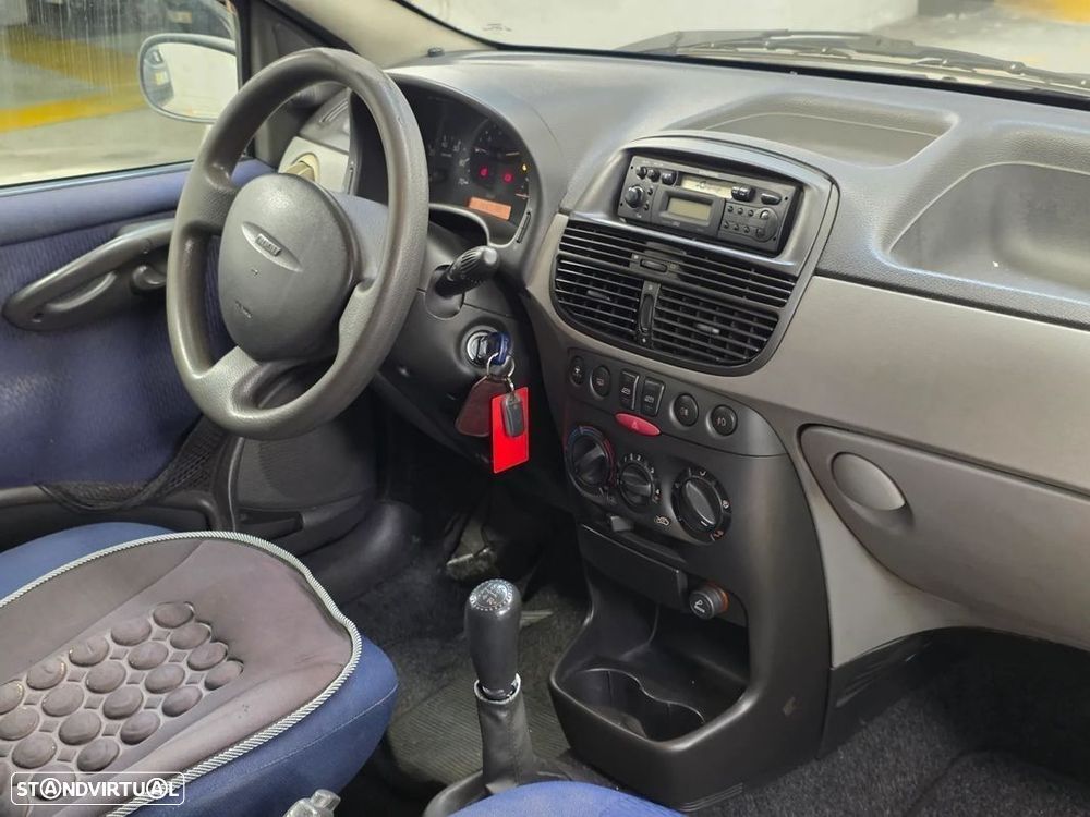 Fiat Punto 1.9 D Van - 7