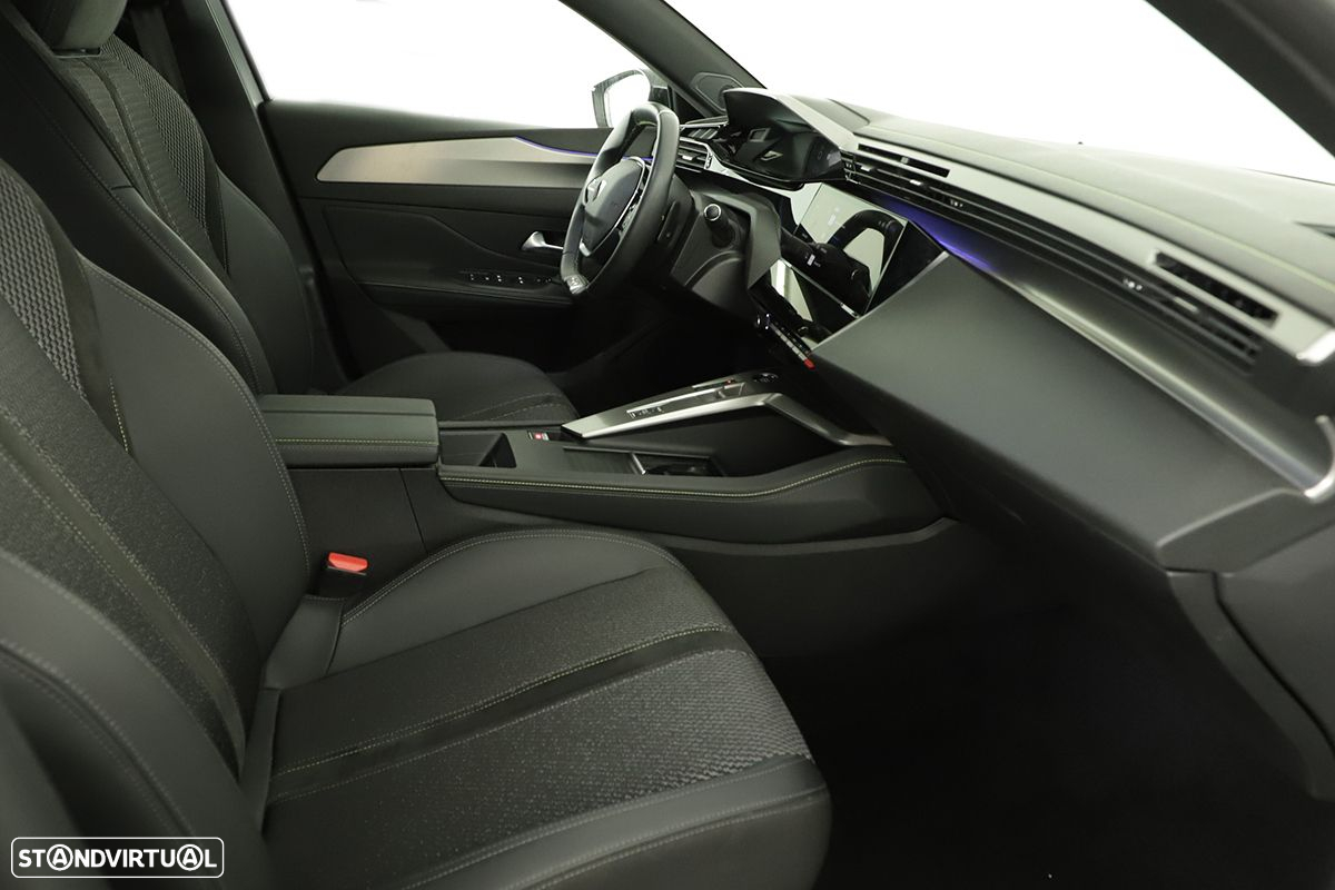 Peugeot 308 SW 1.2 PureTech GT EAT8 - 20