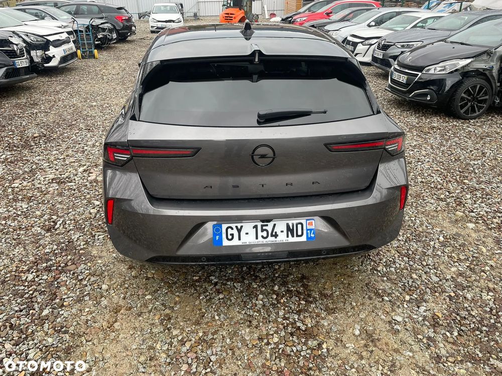 Opel Astra 1.5 D Automatik Ultimate - 4