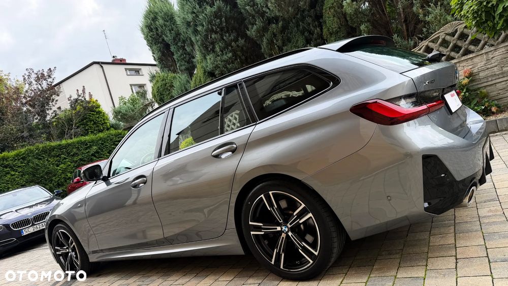 BMW Seria 3 330i xDrive M Sport Edition sport - 6