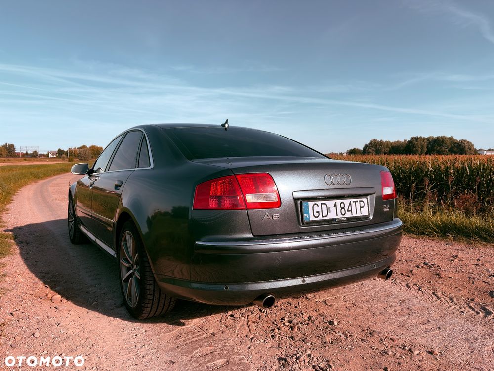 Audi A8 - 24