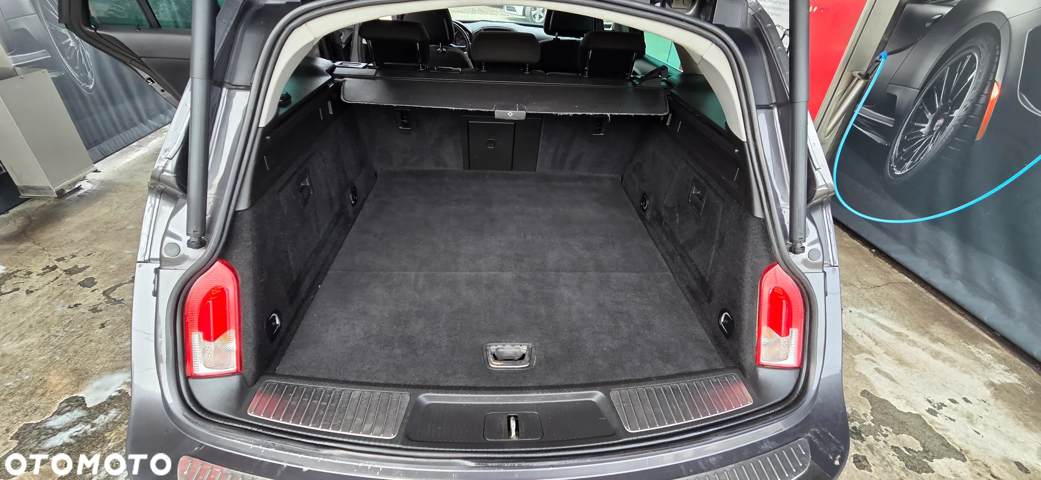 Opel Insignia 2.0 CDTI Sports Tourer 150 Jahre - 28