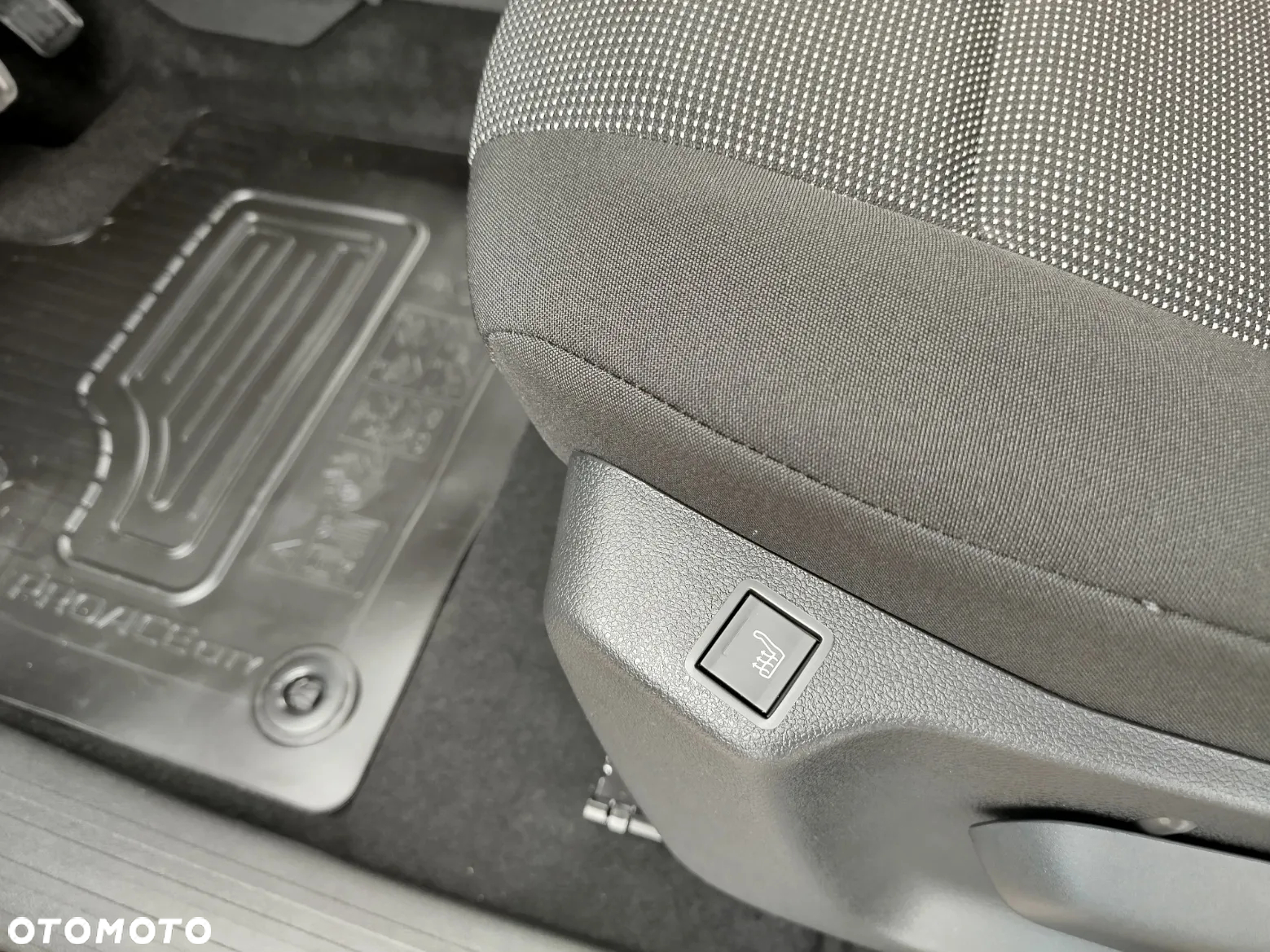 Toyota Proace City - 12