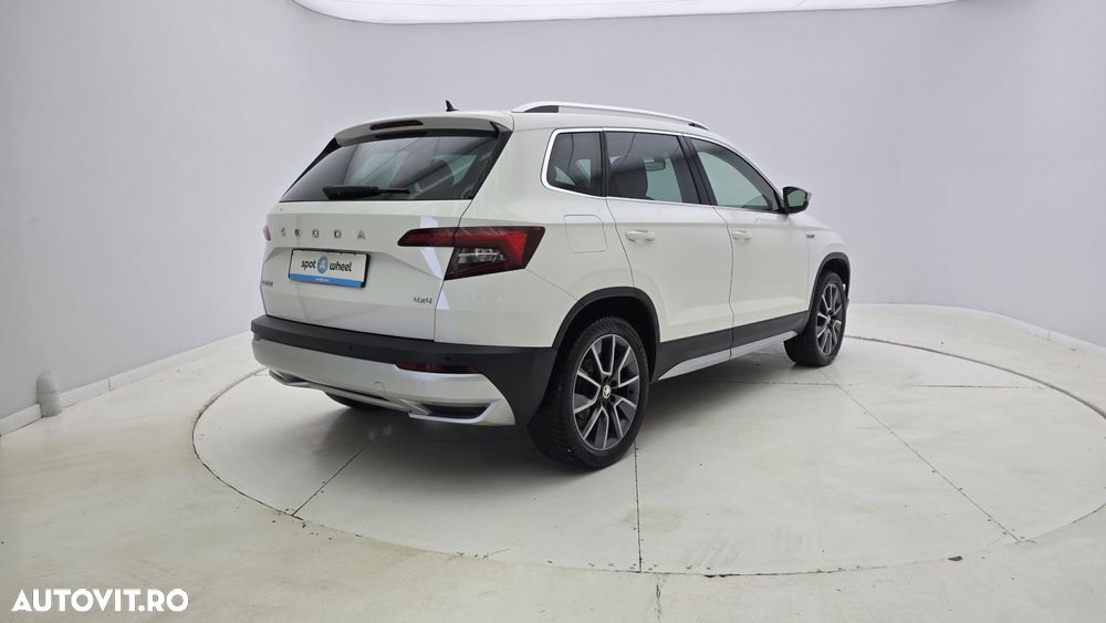 Skoda Karoq 2.0 TDI 4X4 DSG Ambition - 6