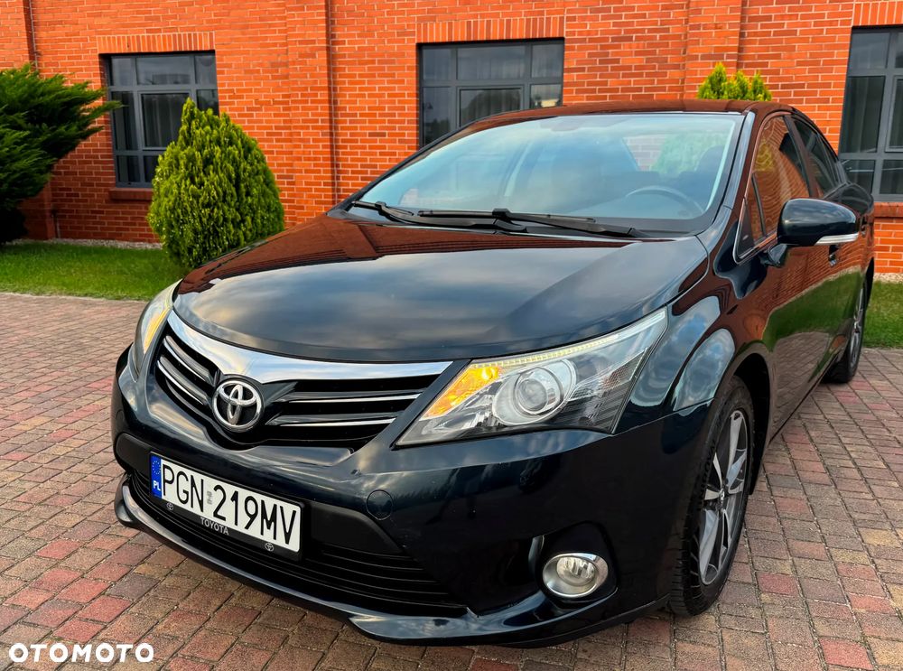 Toyota Avensis 1.6 Premium - 27