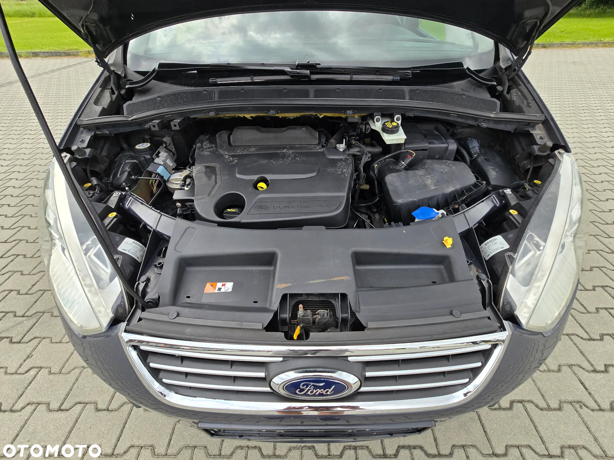 Ford Galaxy - 13