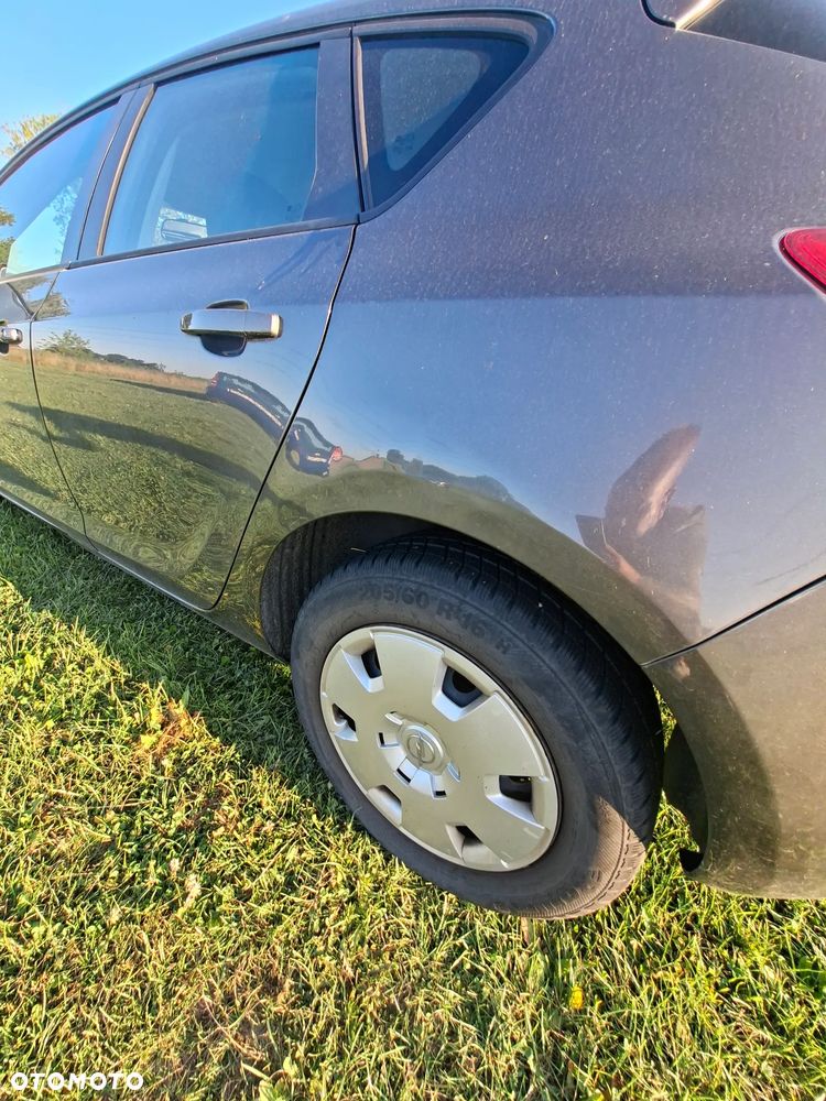 Opel Astra 1.4 Selection - 4