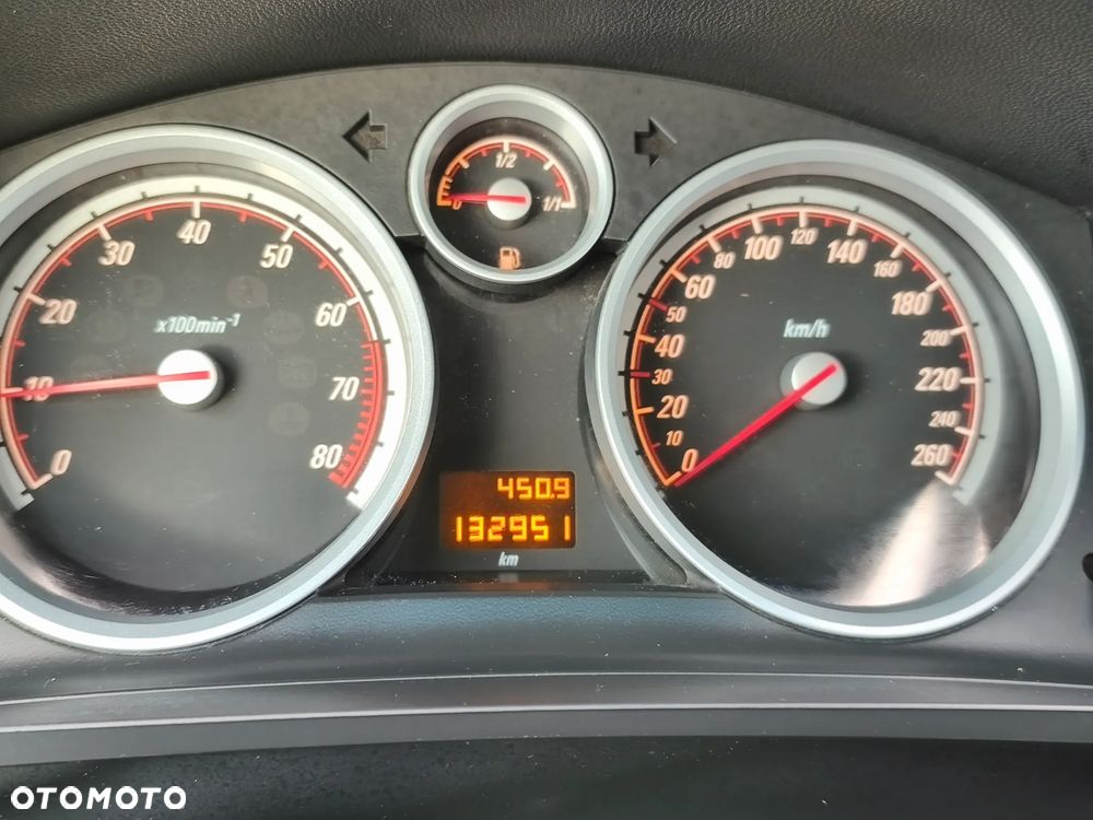 Opel Zafira - 30