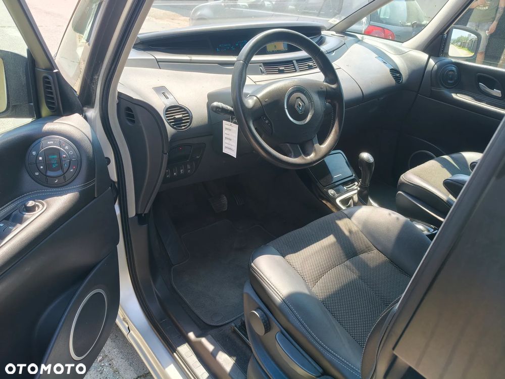 Renault Espace 2.0 dCi FAP Dynamique - 17