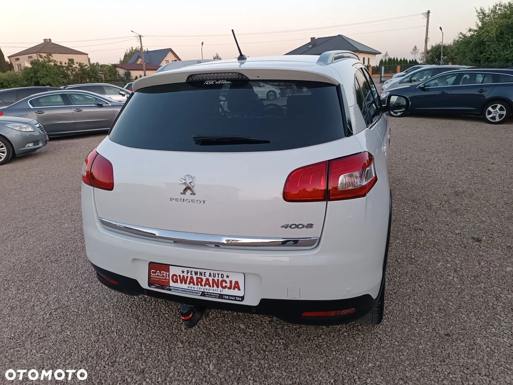 Peugeot 4008 - 14