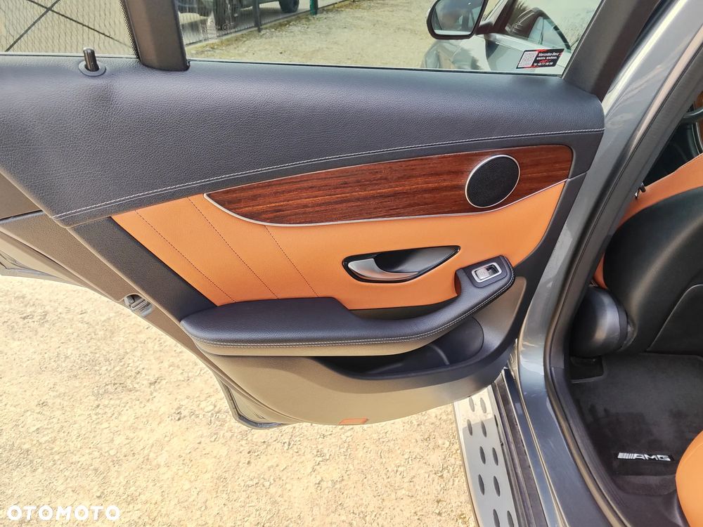 Mercedes-Benz GLC 200 d 4-Matic Business Edition - 22