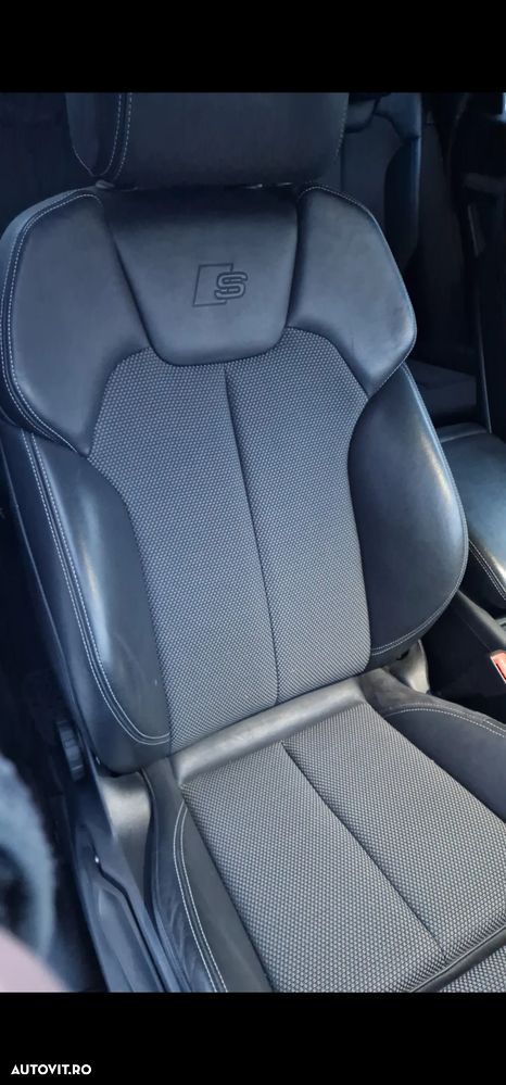 Audi Q5 55 TFSI e quattro S tronic PHEV S Line - 12