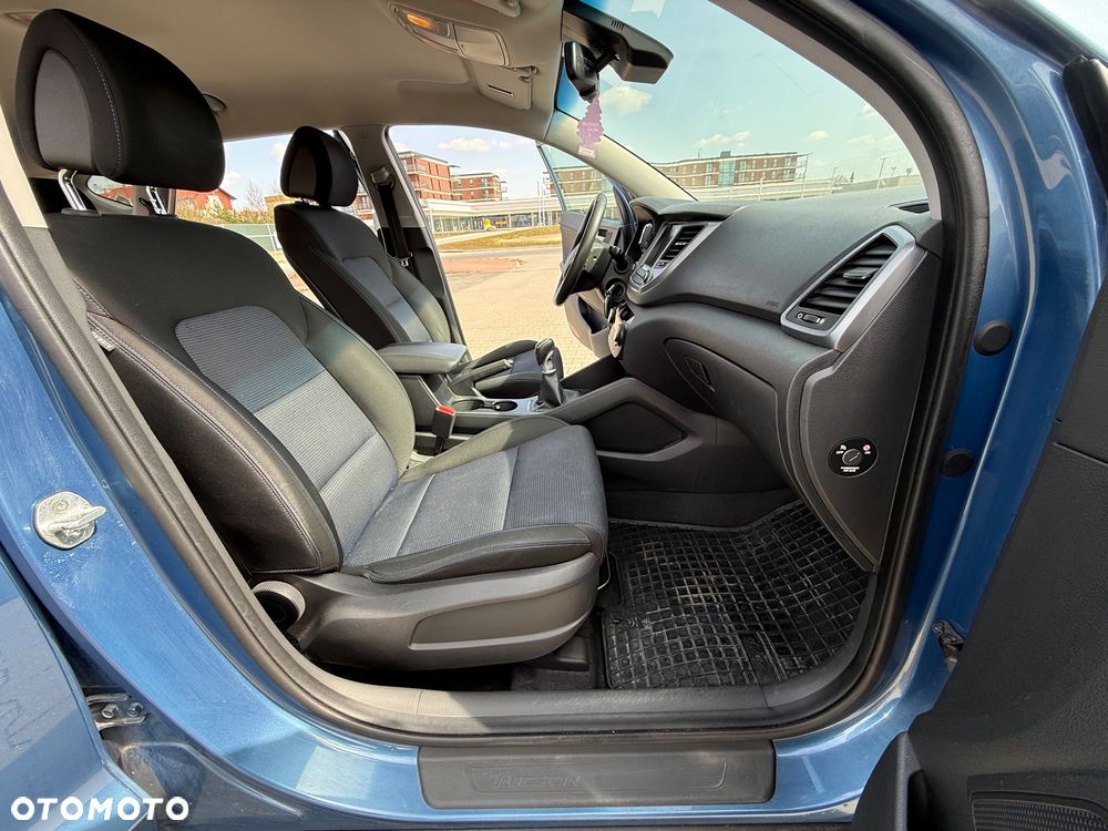 Hyundai Tucson blue 1.7 CRDi 2WD Passion - 17