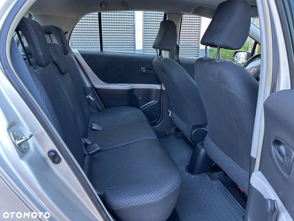 Toyota Yaris 1.33 Sol - 21