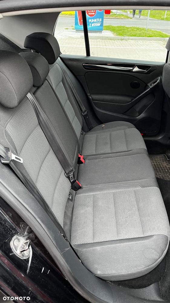 Volkswagen Golf 1.6 Highline - 13