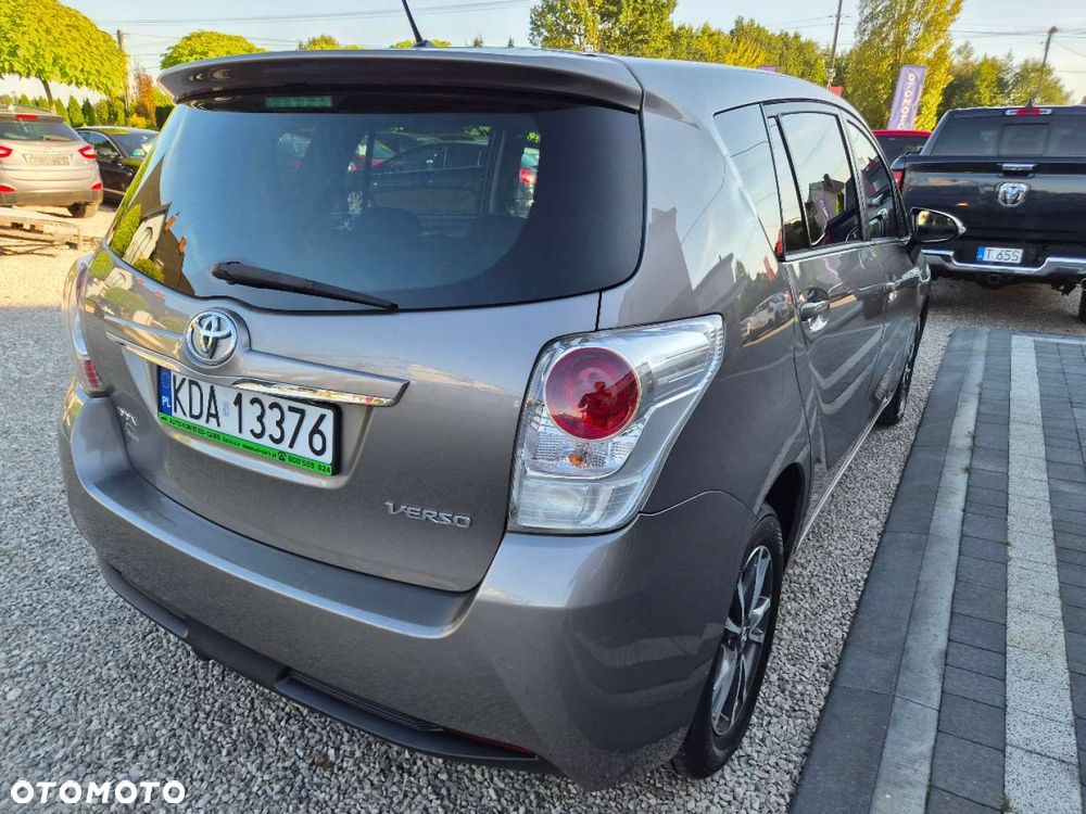 Toyota Verso - 9