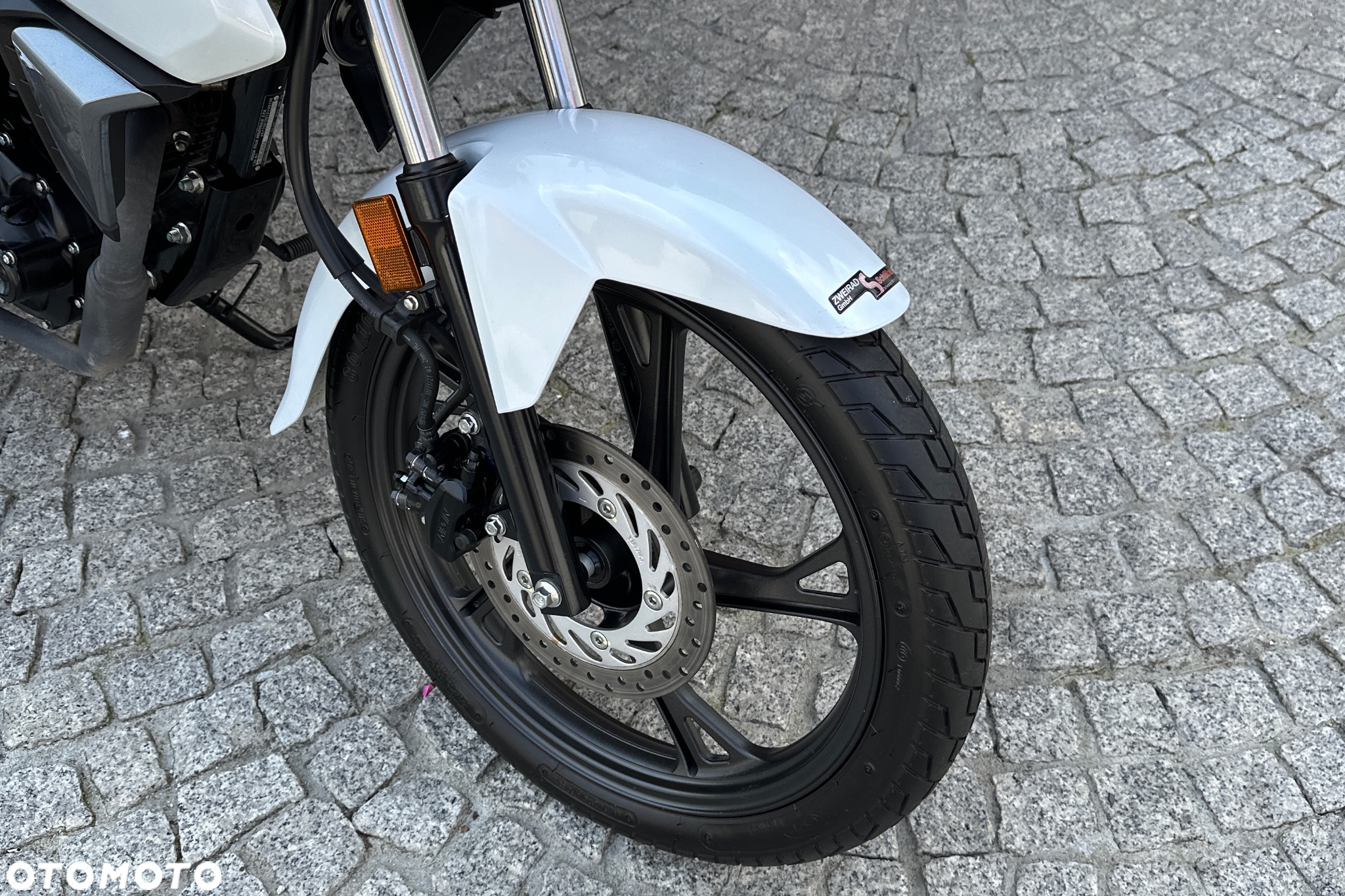 Honda CBF - 4