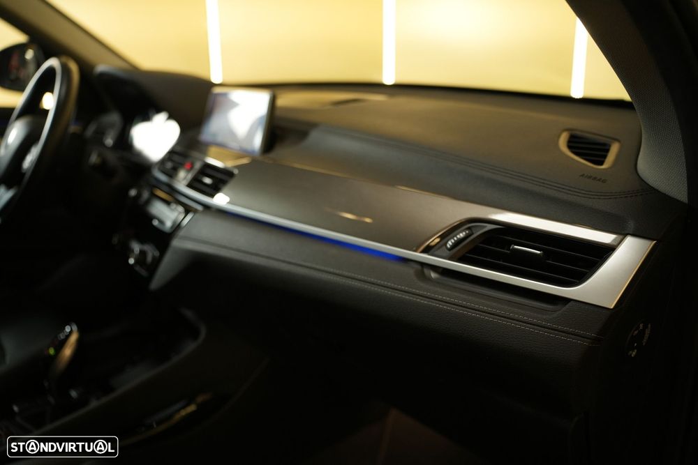 BMW X1 16 d sDrive xLine Auto - 41