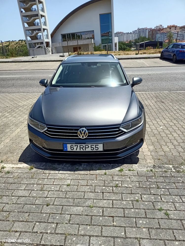 VW Passat Variant 2.0 TDI Highline DSG - 1