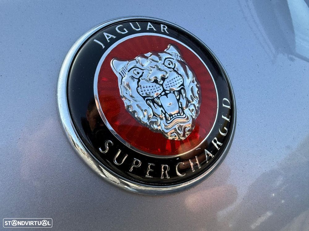 Jaguar XK XKR 4.0 Convertible - 16