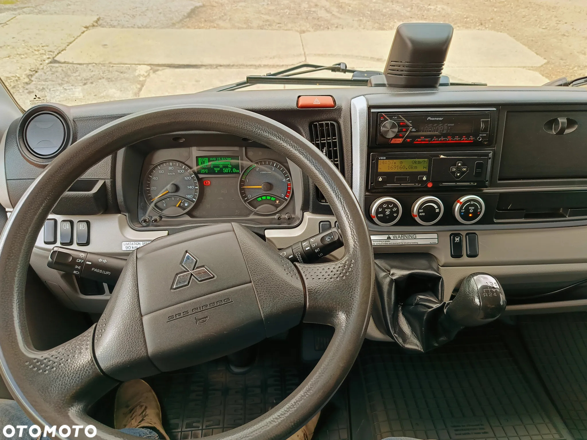 FUSO Canter 7c15 - 13