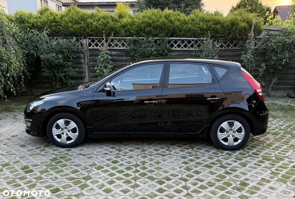 Hyundai i30 1.4 Comfort - 13