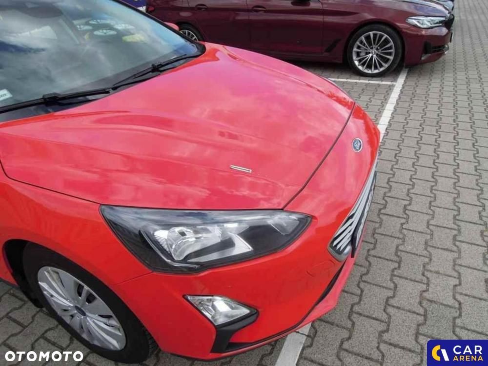 Ford Focus - 32