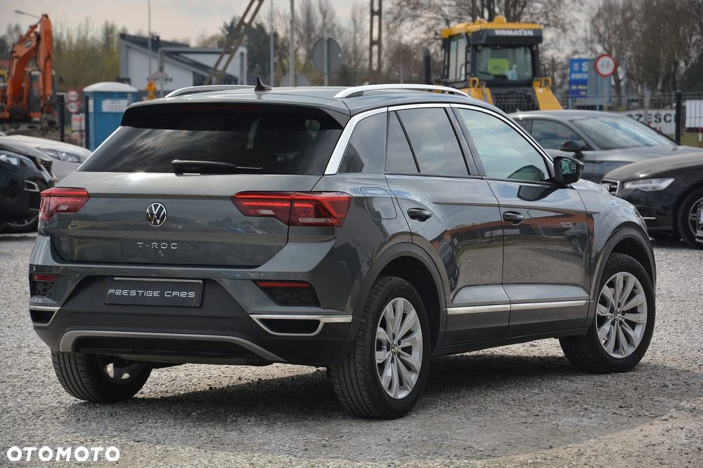 Volkswagen T-Roc - 3