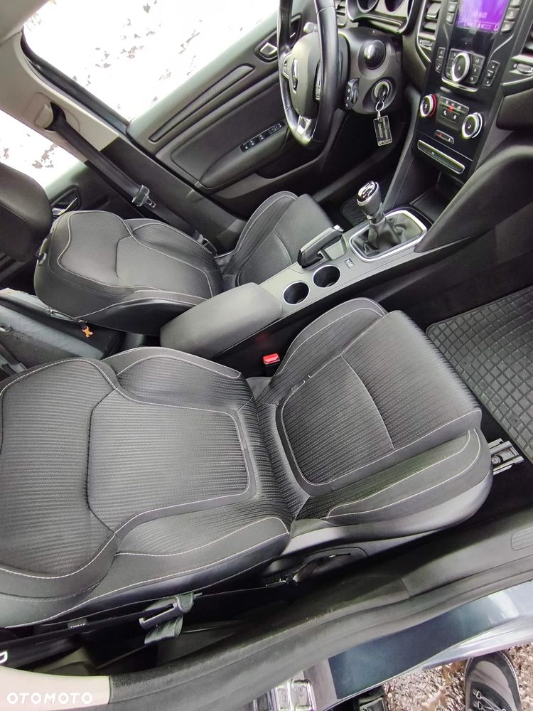 Renault Megane 1.6 SCe Business - 15